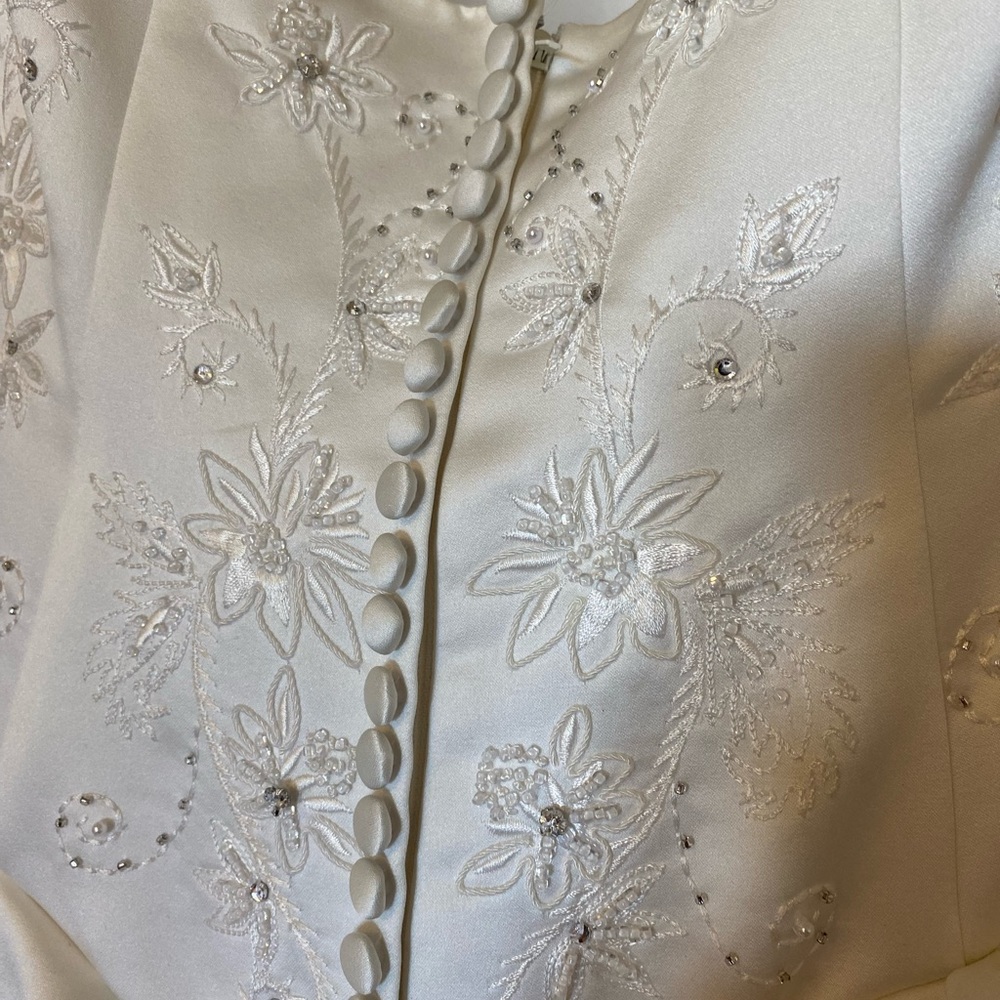 Jasmine Wedding Dress size 12